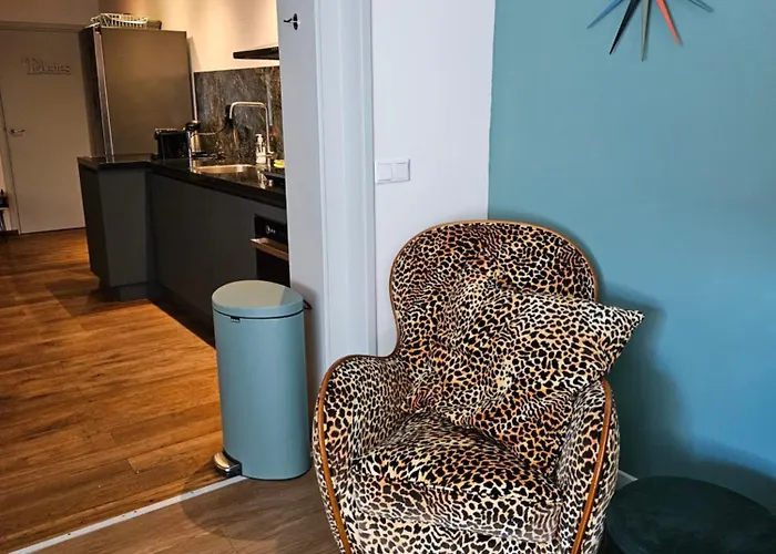 Διαμέρισμα Secondhandrose Sprang