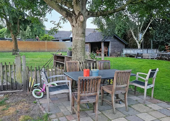 Secondhandrose Sprang